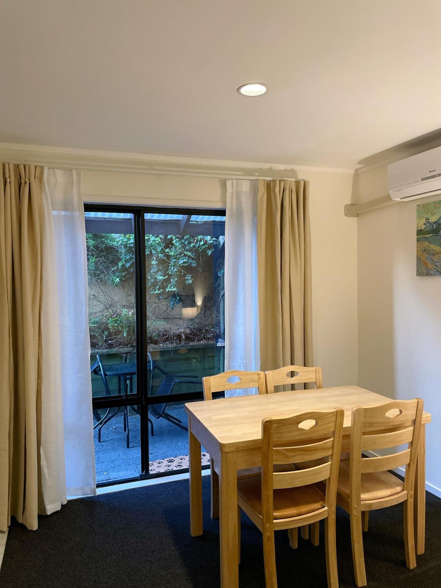 Royal Park Lodge Окленд Екстер'єр фото